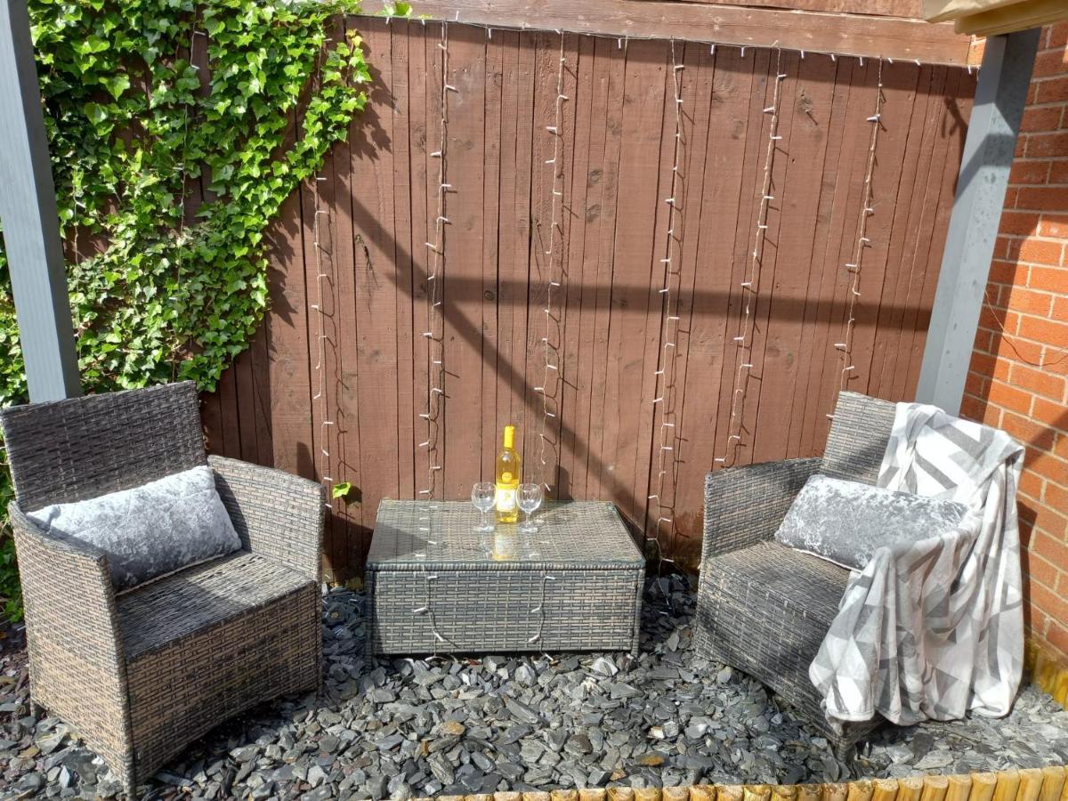 Twin Room In Prescot Homestay Екстер'єр фото